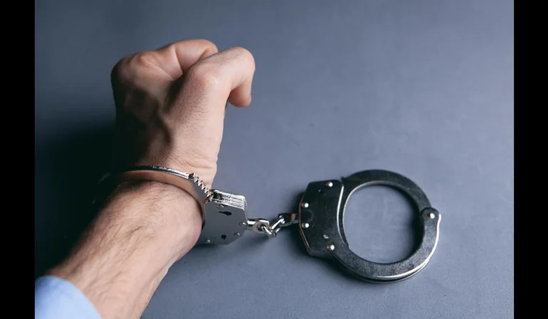 Limpieza de antecedentes: una herramienta de reinserción social