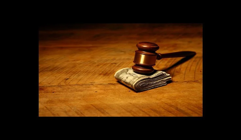 Pensión alimenticia: fin a libretas de ahorro y tribunales van a intervenir en caso de atraso.
