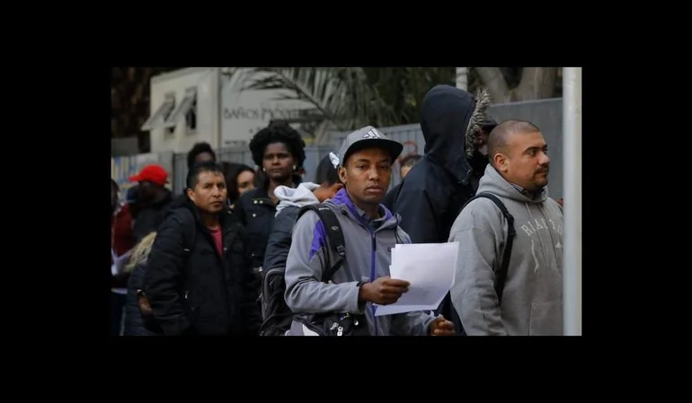 Migrantes, y clausula de vigencia del contrato
