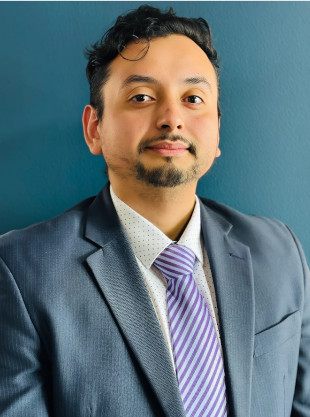 Manuel Salazar, Abogado